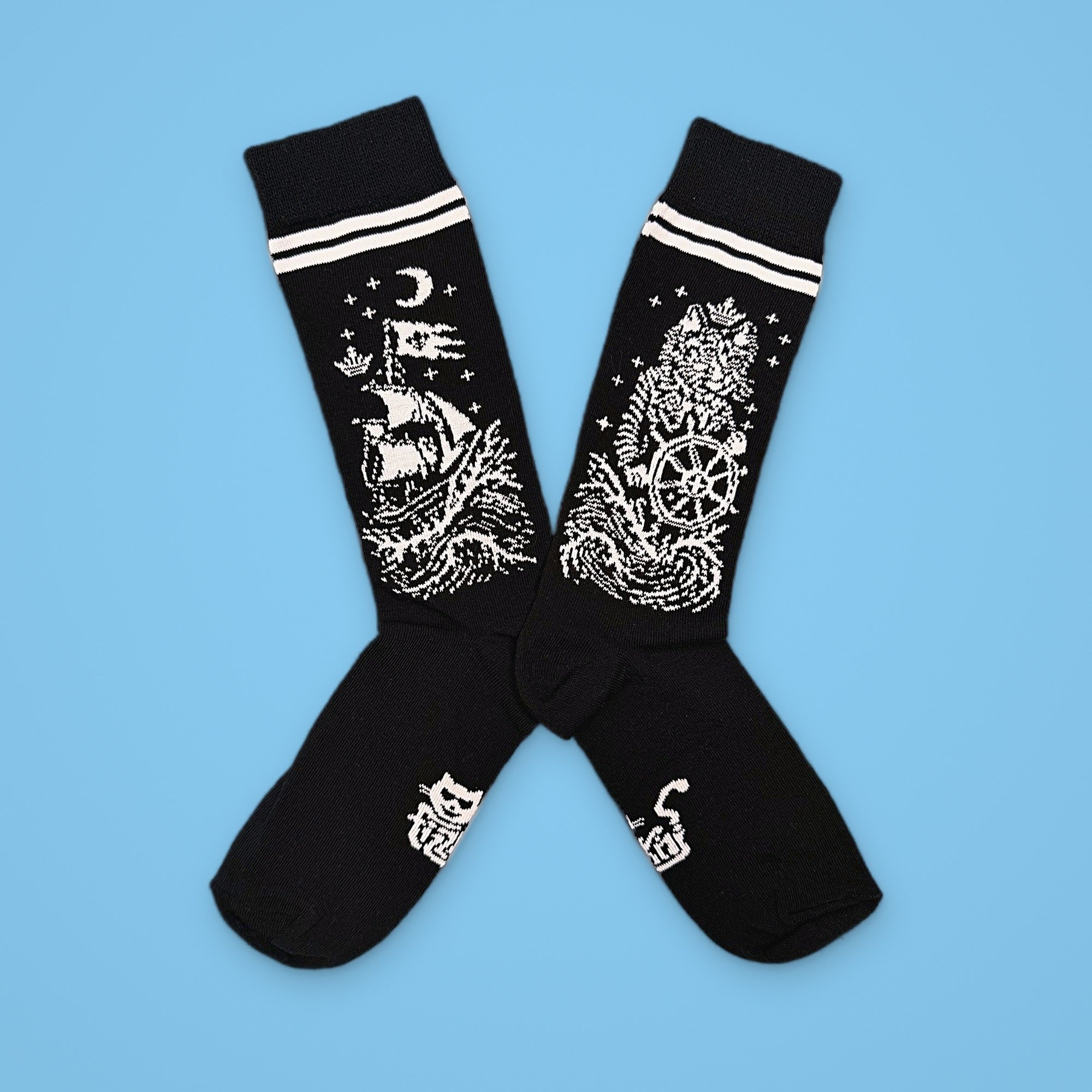 FIZZKINI Sailor Captain Cat Socks – Black & White