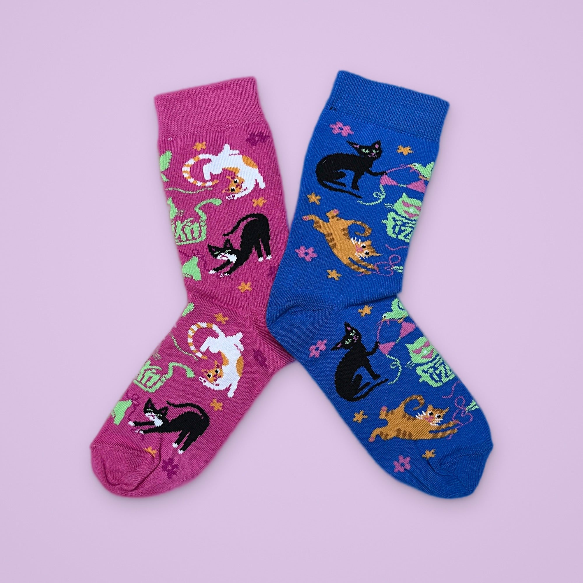 FIZZKINI Split Cat Crew Socks – Blue & Pink